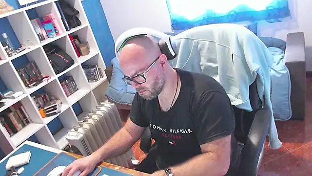 ravingr4d4 online show from 3, 3, 2026