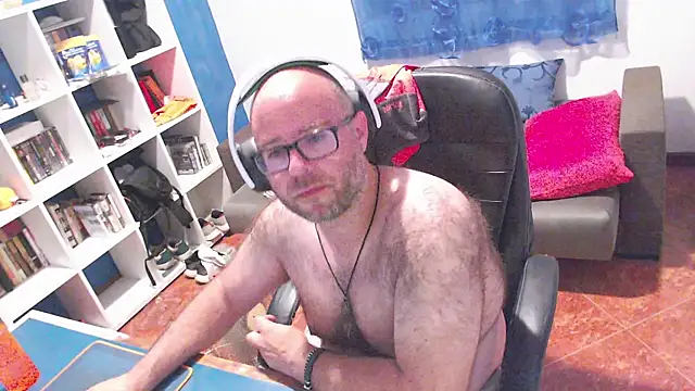 ravingr4d4 online show from 21, 6, 2026