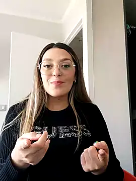 Snapshot of Daniela77771 chatting on 21, 4, 2026 Daniela77771 online show from 21, 4, 2026