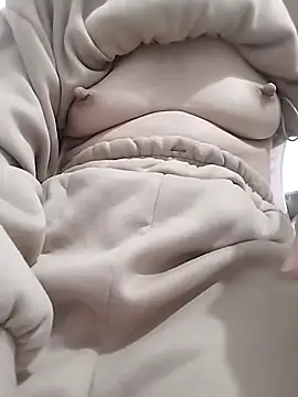 SweetGirl2k2 online show from 3, 3, 2025