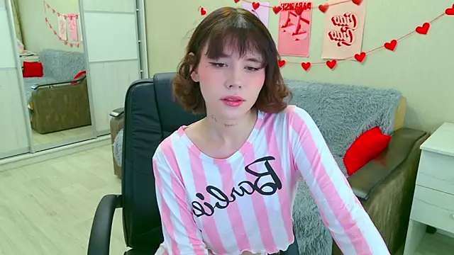 Snapshot of Alisa_Black_Star chatting on 4, 10, 2025 Alisa Black Star online show from 4, 10, 2025