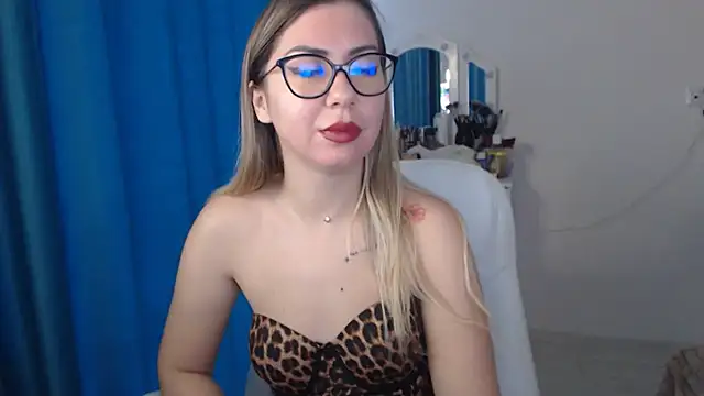 SugarErika online show from 27, 2, 2025