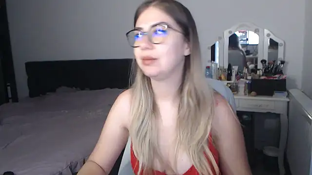 SugarErika online show from 17, 9, 2025