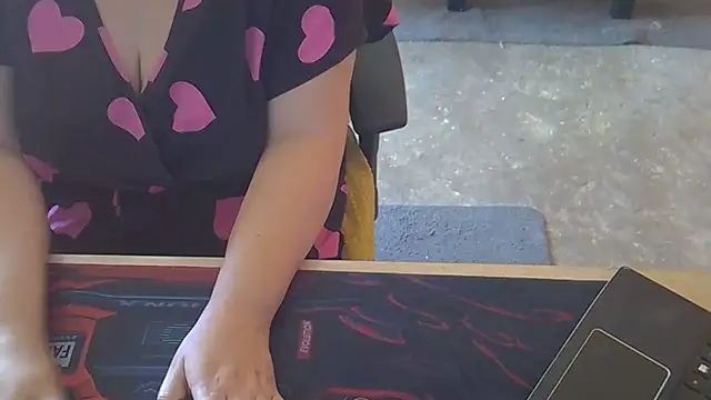 Silvia2277 online show from 16, 9, 2025