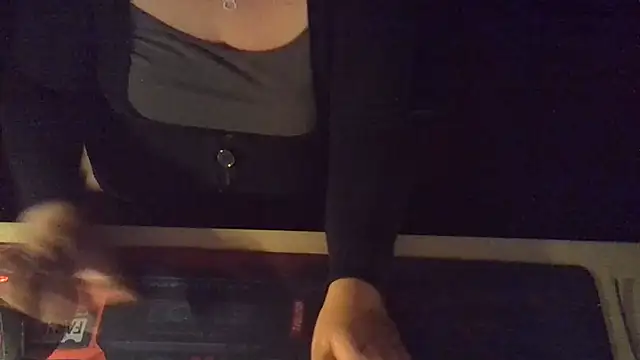 Silvia2277 online show from 1, 10, 2025