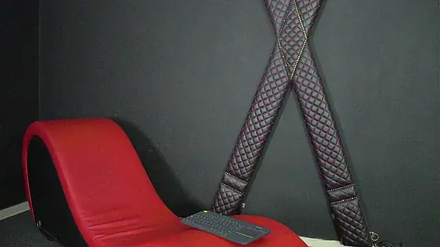 CelineConner online show from 12, 1, 2026