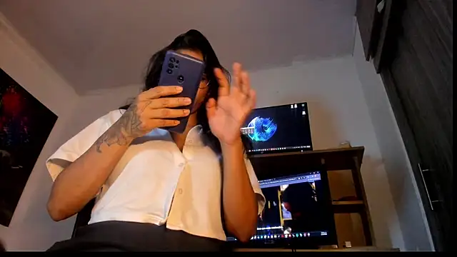 kaamilah online show from 15, 10, 2025