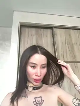 Snapshot of Yunasi chatting on 7, 2, 2025 Yunasi online show from 7, 2, 2025