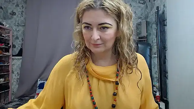 Helen1974 online show from 6, 10, 2025