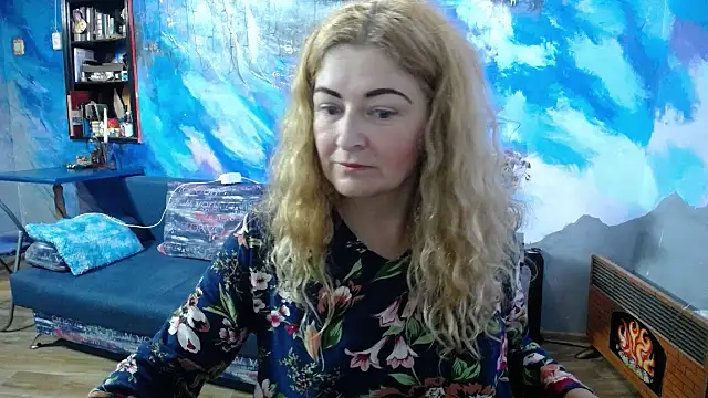 Helen1974 online show from 14, 9, 2025