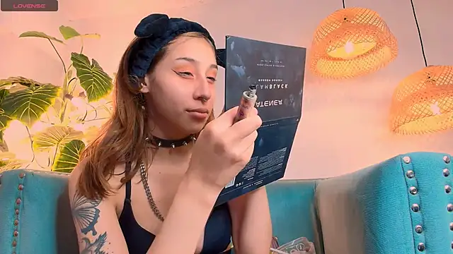 bellablack27 online show from 4, 3, 2025