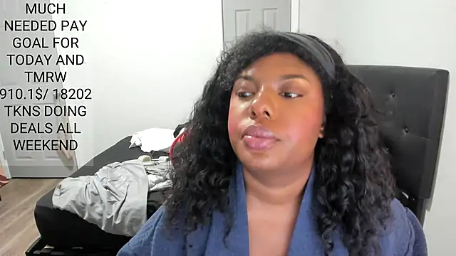 demi xoxo online show from 8, 3, 2026