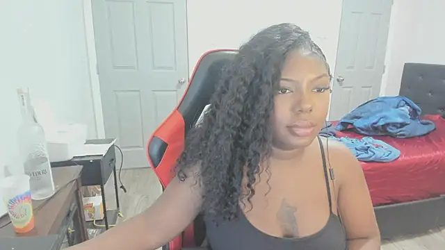 demi xoxo online show from 25, 10, 2025