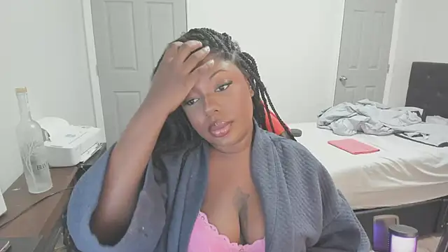 demi xoxo online show from 1, 10, 2025