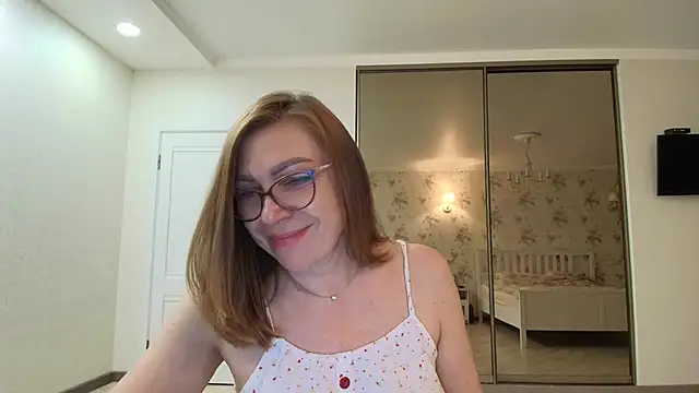 Alexandra-Rosee online show from 10, 4, 2026