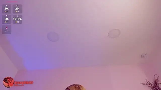 sophiarossee  online show from 18, 10, 2025