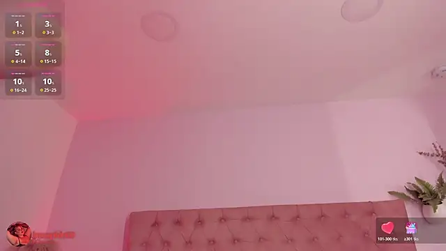 sophiarossee  online show from 16, 12, 2025