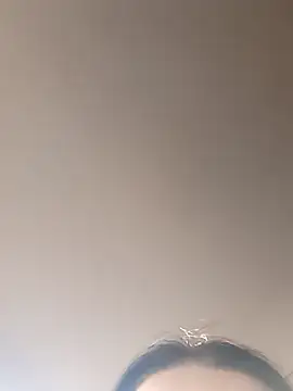 Brilliant-Queen1 online show from 5, 3, 2025