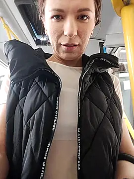 Brilliant-Queen1 online show from 24, 9, 2025