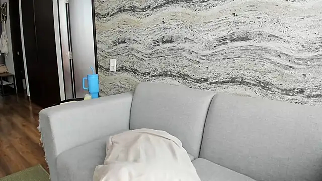 Sophi  a online show from 17, 9, 2025