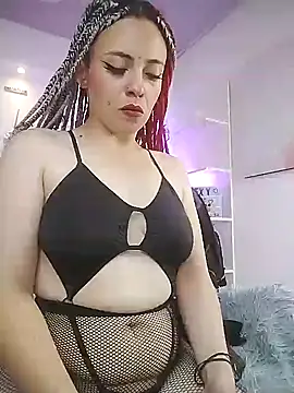 CaroFisher online show from 13, 9, 2025