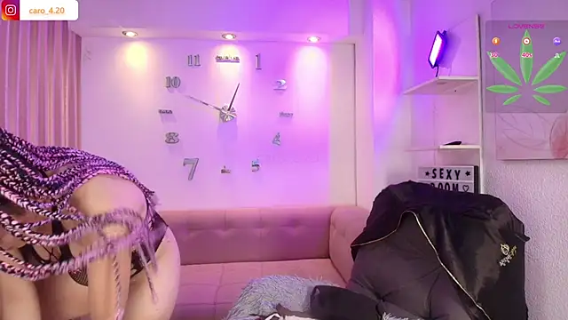 CaroFisher online show from 25, 11, 2025