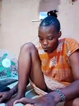 Snapshot of cute_naimah chatting on 25, 2, 2026 cute naimah online show from 25, 2, 2026