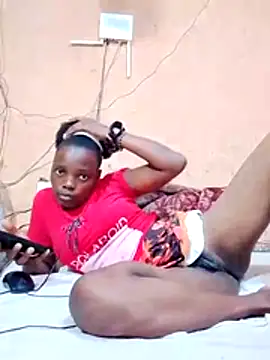 cute naimah online show from 18, 3, 2026