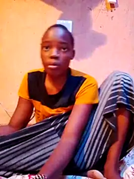 Snapshot of cute_naimah chatting on 17, 11, 2025 cute naimah online show from 17, 11, 2025