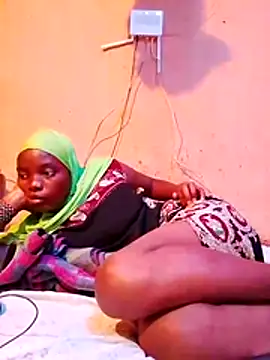 Snapshot of cute_naimah chatting on 22, 11, 2025 cute naimah online show from 22, 11, 2025