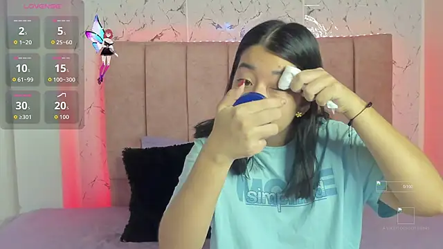 sexylaurita online show from 7, 10, 2025