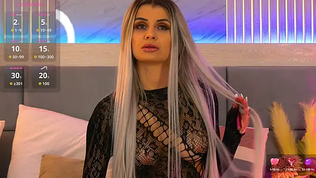 MiaCharm online show from 10, 10, 2025