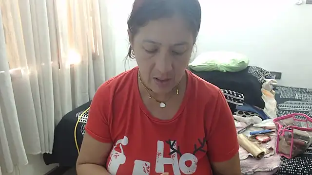 Snapshot of Anny_Smith69 chatting on 4, 11, 2025 Anny Smith69 online show from 4, 11, 2025