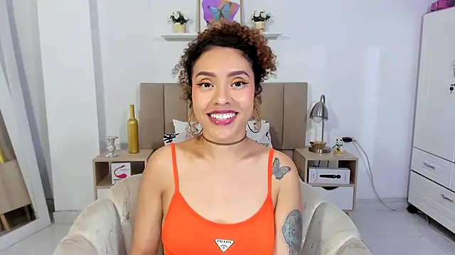 Snapshot of Zoe_Gruber chatting on 11, 6, 2026 Zoe Gruber online show from 11, 6, 2026