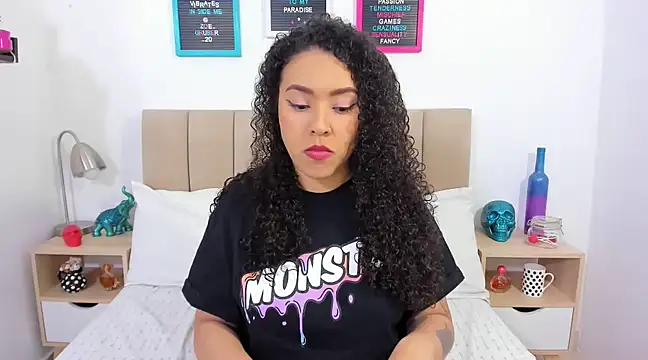 Snapshot of Zoe_Gruber chatting on 13, 3, 2025 Zoe Gruber online show from 13, 3, 2025