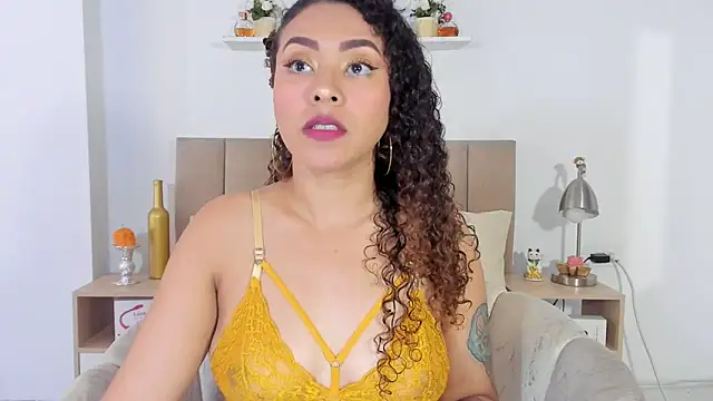 Zoe Gruber online show from 11, 3, 2026