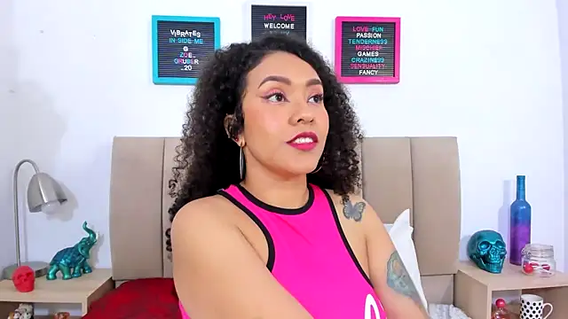 Snapshot of Zoe_Gruber chatting on 14, 3, 2025 Zoe Gruber online show from 14, 3, 2025