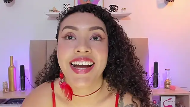 Snapshot of Zoe_Gruber chatting on 26, 10, 2025 Zoe Gruber online show from 26, 10, 2025