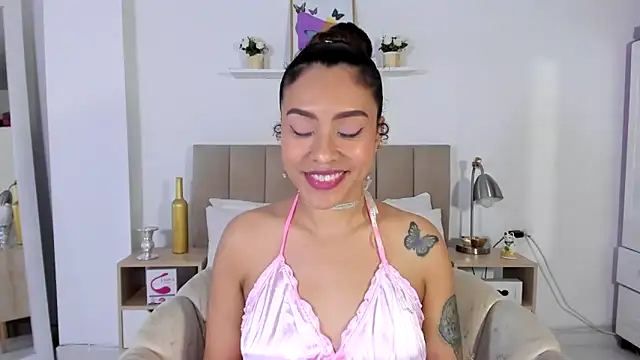Zoe Gruber online show from 15, 5, 2026
