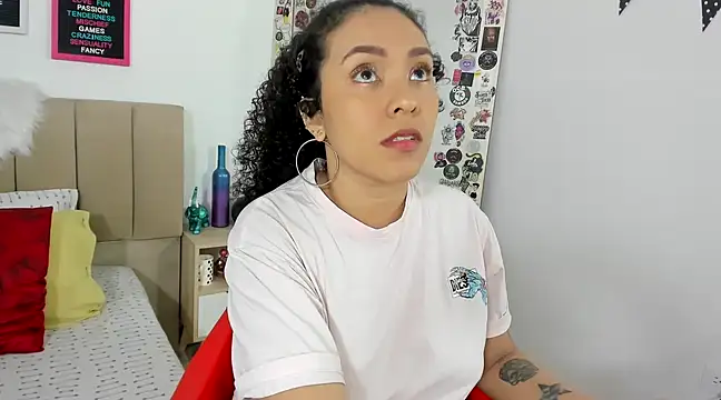 Snapshot of Zoe_Gruber chatting on 9, 2, 2025 Zoe Gruber online show from 9, 2, 2025