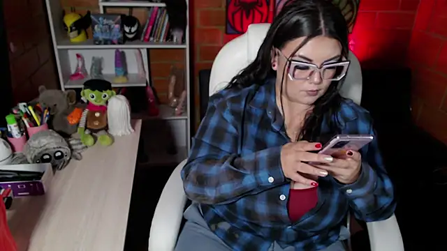 juliette rd online show from 30, 11, 2025