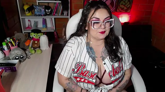 juliette rd online show from 2, 12, 2025