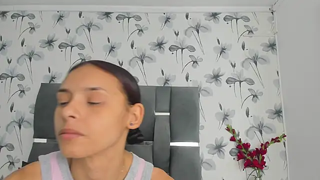 Snapshot of Ehotloveaxxx chatting on 16, 9, 2025 Ehotloveaxxx online show from 16, 9, 2025