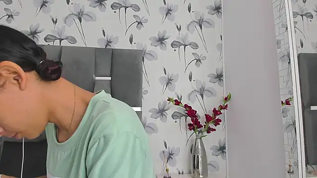 Snapshot of Ehotloveaxxx chatting on 15, 10, 2025 Ehotloveaxxx online show from 15, 10, 2025