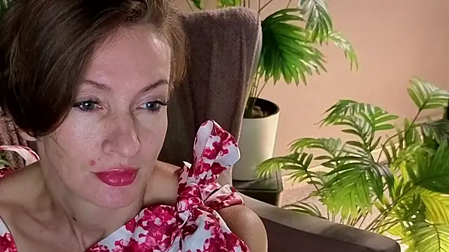 Dorothy Meyer online show from 17, 9, 2025