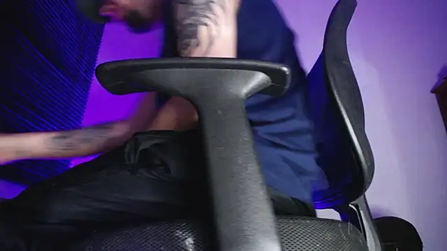 zacwatson  online show from 24, 3, 2026