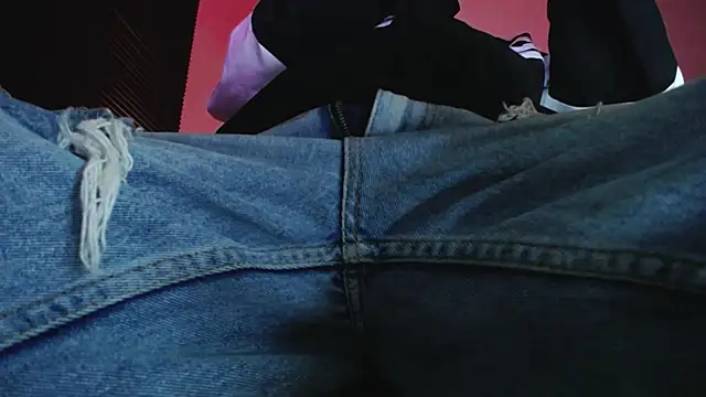 zacwatson  online show from 12, 2, 2026