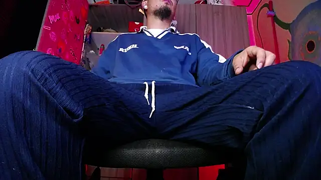 zacwatson  online show from 2, 10, 2025