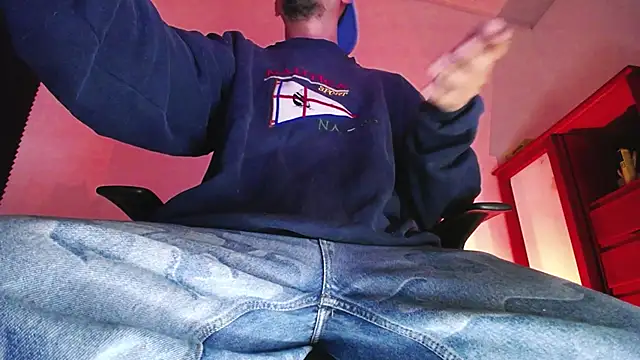 zacwatson  online show from 19, 12, 2025