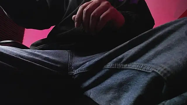 zacwatson  online show from 26, 10, 2025